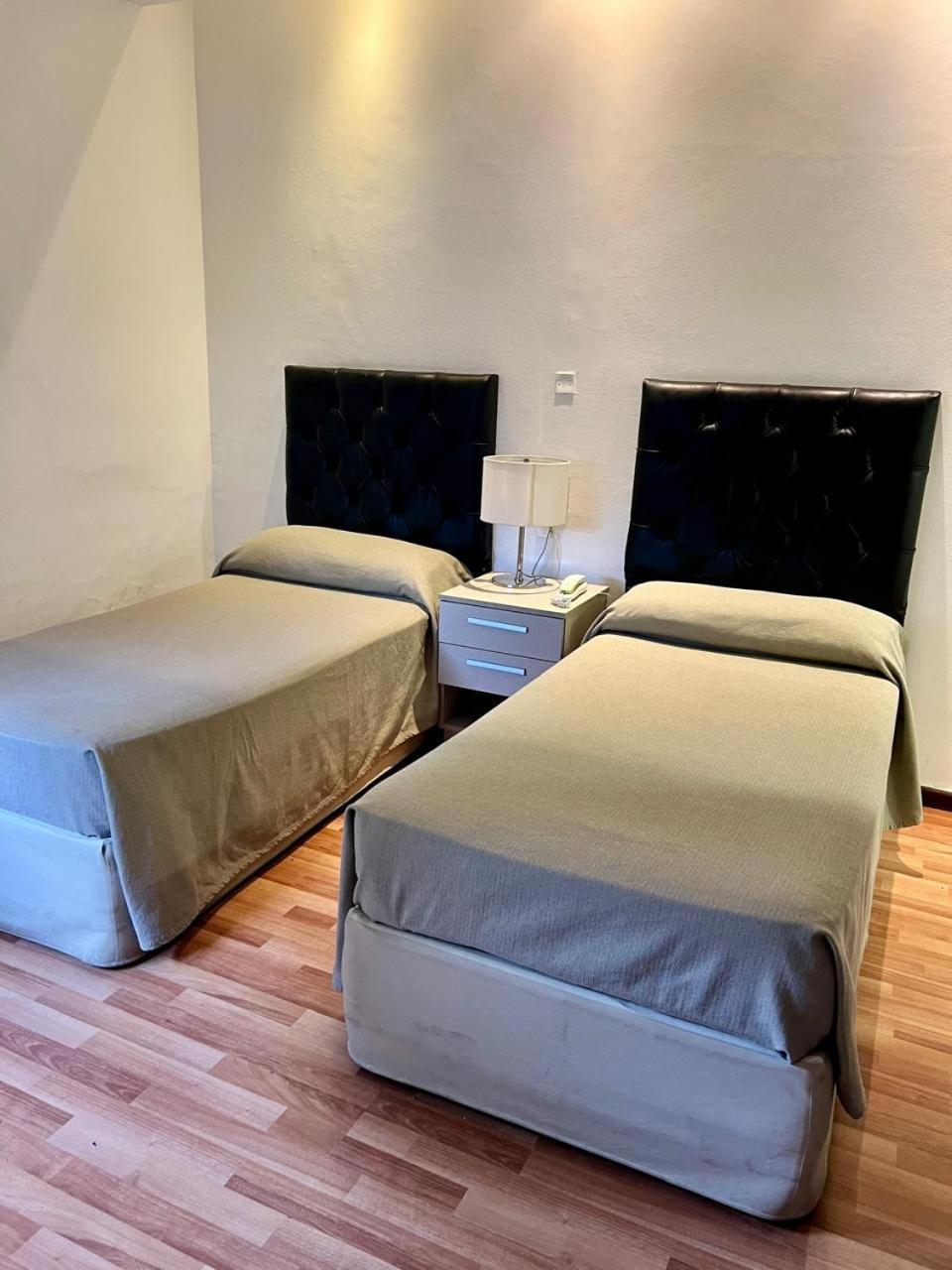Hotel Vina De Italia Córdoba Kültér fotó