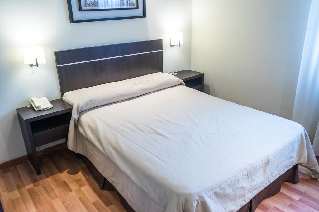 Hotel Vina De Italia Córdoba Kültér fotó